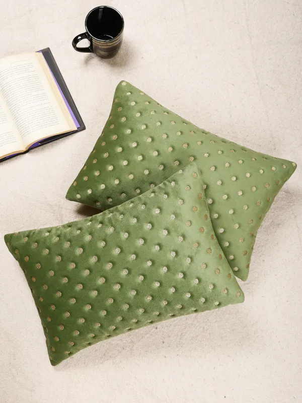 Modern_Dot_Design_Rectangular_Velvet_Cushion_Covers,_Pack_of_5_Piece_(12x18_inch.)_Green_Color