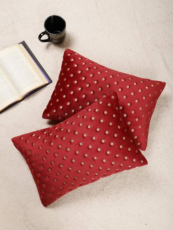 Modern_Dot_Design_Rectangular_Velvet_Cushion_Covers,_Pack_of_2_Piece_(12x18_inch.)_Maroon_Color