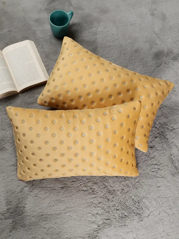 Modern_Dot_Design_Rectangular_Velvet_Cushion_Covers,_Pack_of_2_Piece_(12x18_inch.)_Yellow_Color