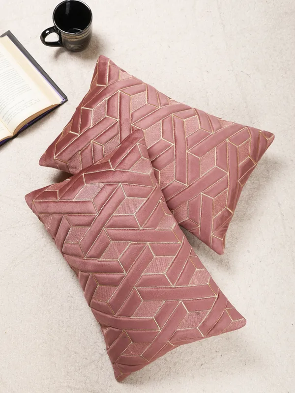 Decorative_Geaometric_EYE_Design_Rectangular_Velvet_Cushion_Covers,_Pack_of_2_Piece_(12x18_inch.)_Gajari_Color