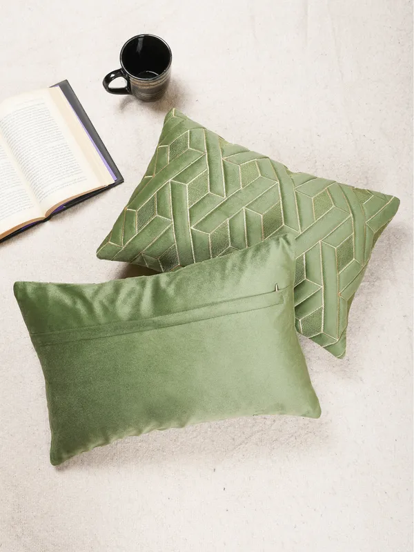 Decorative_Geaometric_EYE_Design_Rectangular_Velvet_Cushion_Covers,_Pack_of_5_Piece_(12x18_inch.)_Green_Color