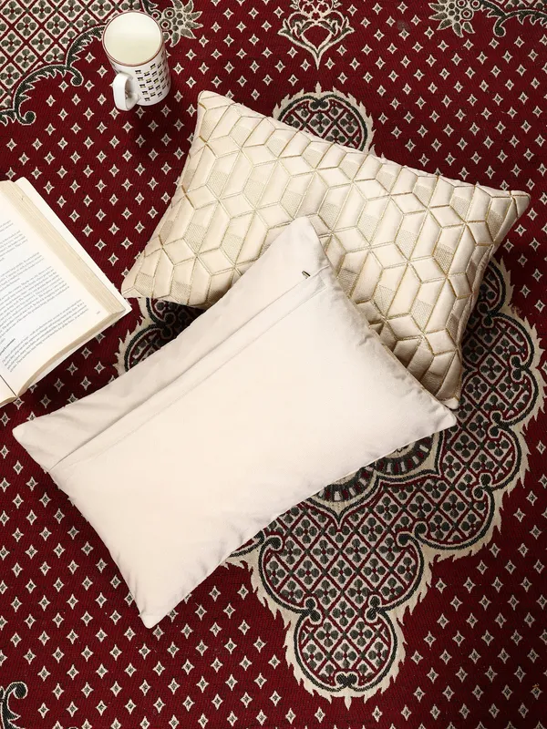 Attractive_Hexa_Design_Rectangular_Velvet_Cushion_Covers,_Pack_of_1_Piece_(12x18_inch.)_Cream_Color