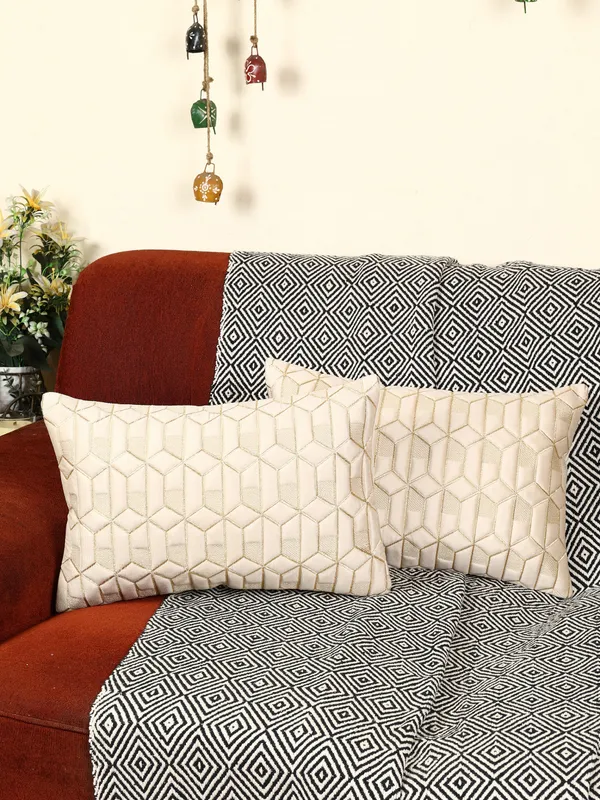 Attractive_Hexa_Design_Rectangular_Velvet_Cushion_Covers,_Pack_of_2_Piece_(12x18_inch.)_Cream_Color