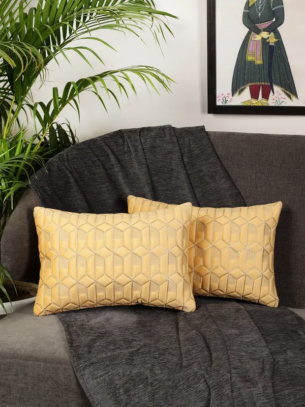 Attractive_Hexa_Design_Rectangular_Velvet_Cushion_Covers,_Pack_of_2_Piece_(12x18_inch.)_Yellow_Color