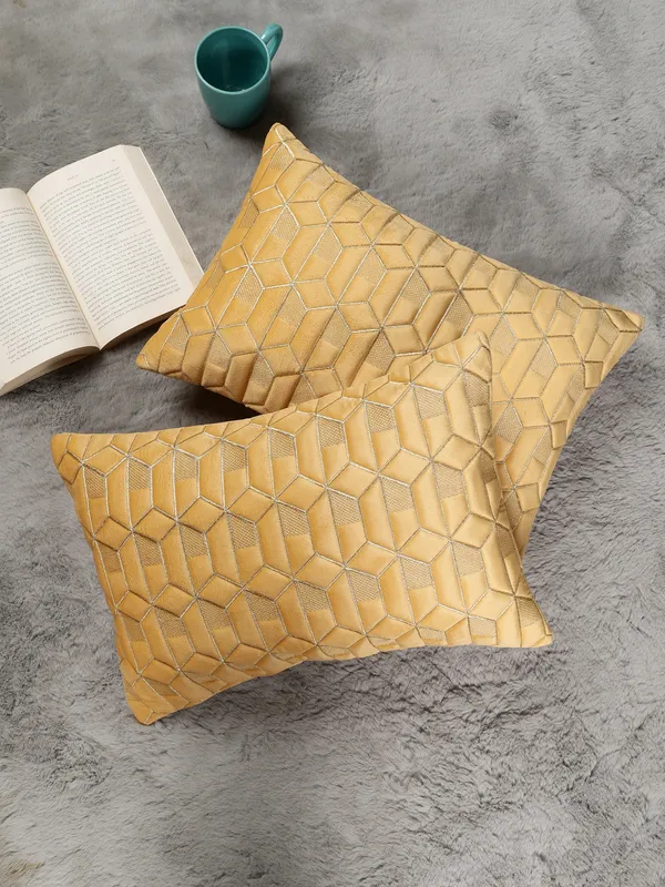 Attractive_Hexa_Design_Rectangular_Velvet_Cushion_Covers,_Pack_of_2_Piece_(12x18_inch.)_Yellow_Color
