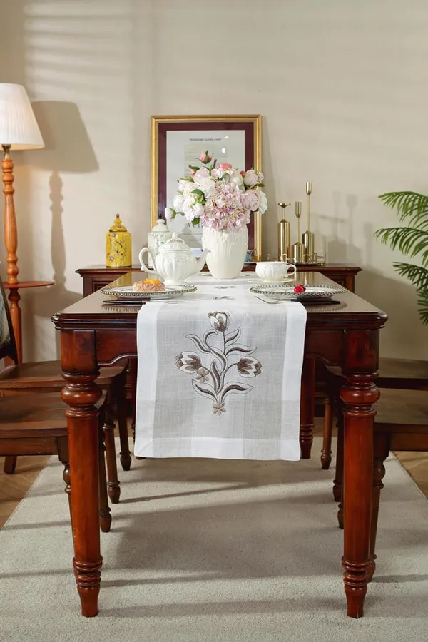 Beautiful_Linen_Tulip_Design_Rectangular_Center/Coffee_Table_Runner_(Size-33"_x_15"_Inches)