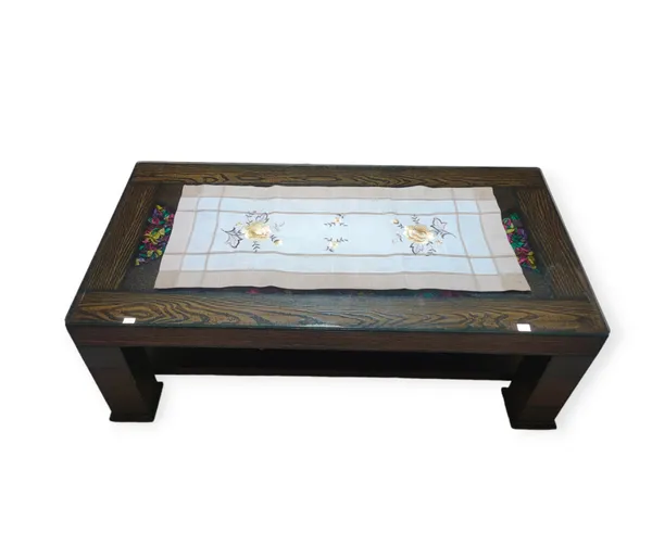 Elegant_Linen_Floral_Design_Center/Coffee_Table_Runner_(Size-33"_x_15"_Inches)