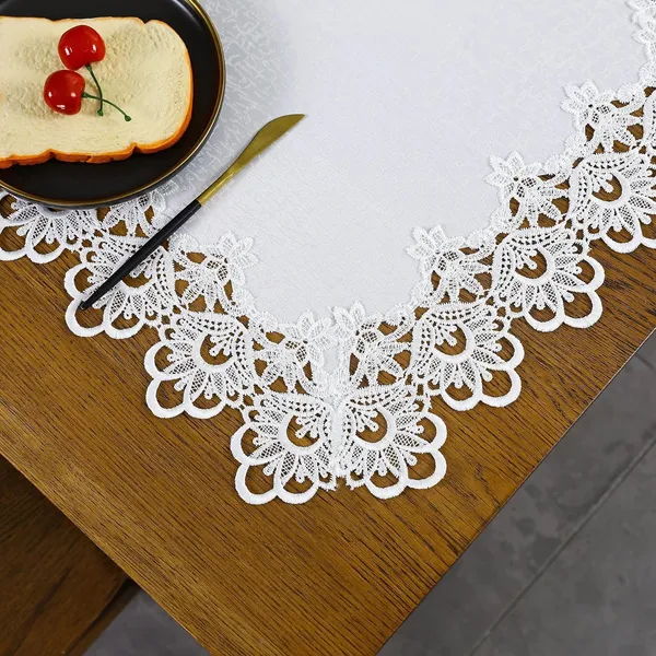 Attractive_Plain_Lace_Design_Center/Coffee_Table_Runner_(Size-33"_x_15"_Inches)