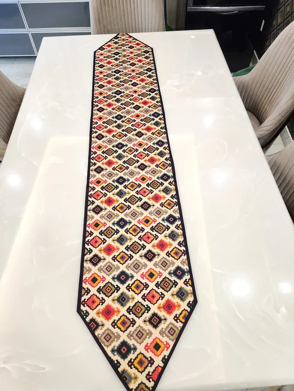 Elegant_Velvet_5D_Printed_Design_Dining_Table_Runner_(Size-70"_x_15"_Inches)