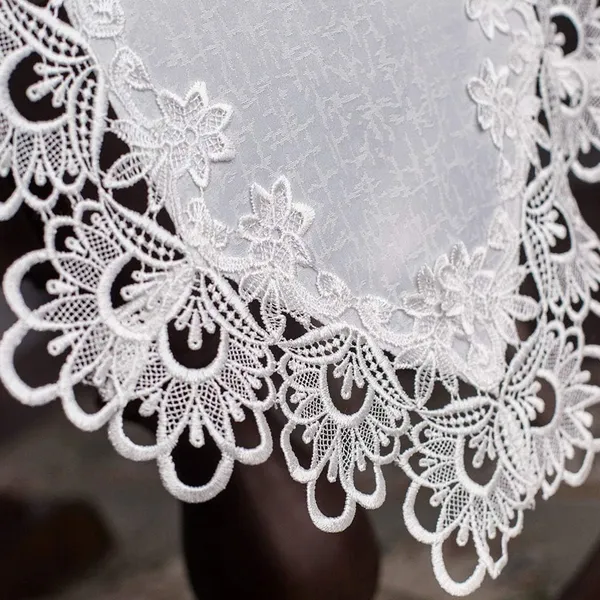 Attractive_Plain_Lace_Design_Dining_Table_Runner_(Size-70"_x_15"_Inches)