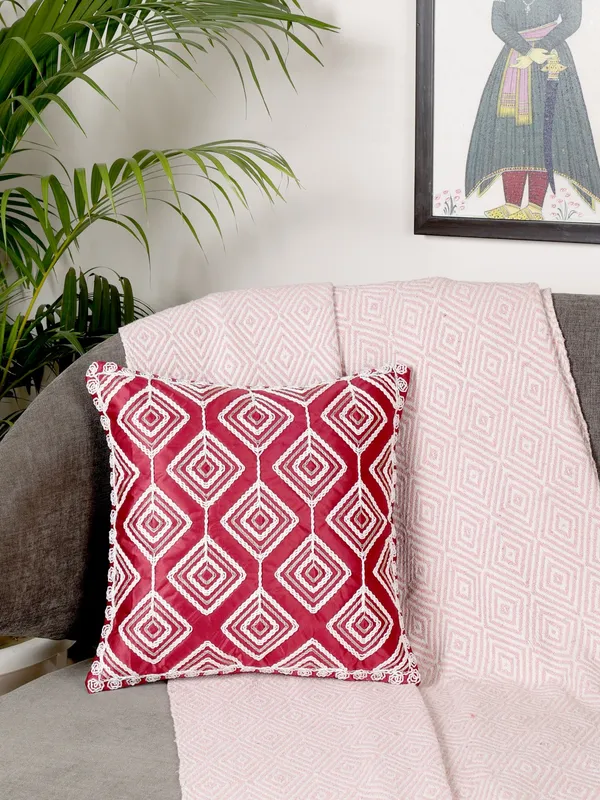 Attractive_Threadwork_Box_Design_Satin_Cushion_Covers,_Pack_of_1_Piece_(16x16_inch.)_Maroon_Color