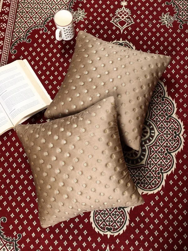 Modern_Dot_Design_Velvet_Cushion_Covers,_Pack_of_5_Piece_(16x16_inch.)_Mouse_Color
