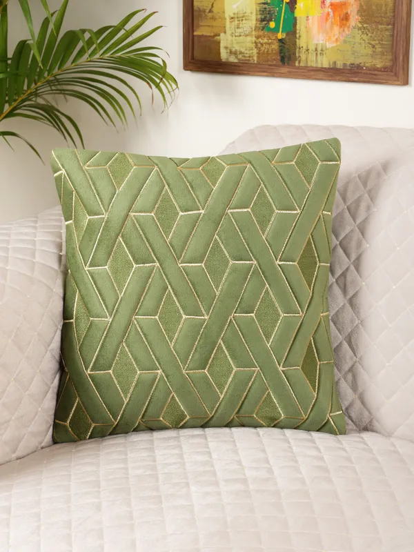 Decorative_Geaometric_EYE_Design_Velvet_Cushion_Covers,_Pack_of_1_Piece_(16x16_inch.)_Green_Color