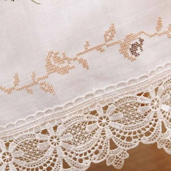 Beautiful_Floral_Cross_Stitch_Embroidery_Design,_6_Seater_Rectangular_Dining_Table_Cover_(Size-90"_x_60"_Inches)