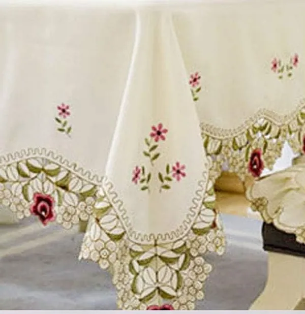 Elegant_Satin_Embroidery_Design,_8_Seater_Rectangular_Dining_Table_Cover_(Size-108"_x_60"_Inches)