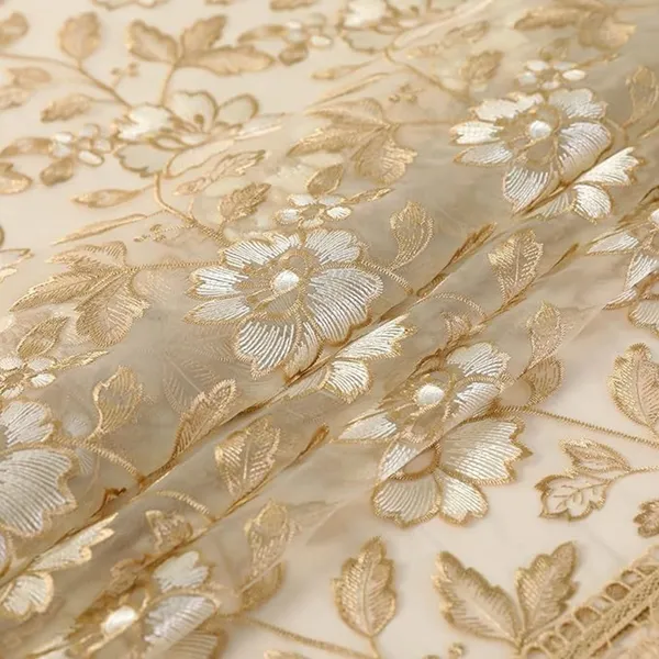 Premium_Tissue_Embroidery_Desin,_6_Seater_Rectangular_Dining_Table_Cover_(Size-90"_x_60"_Inches)