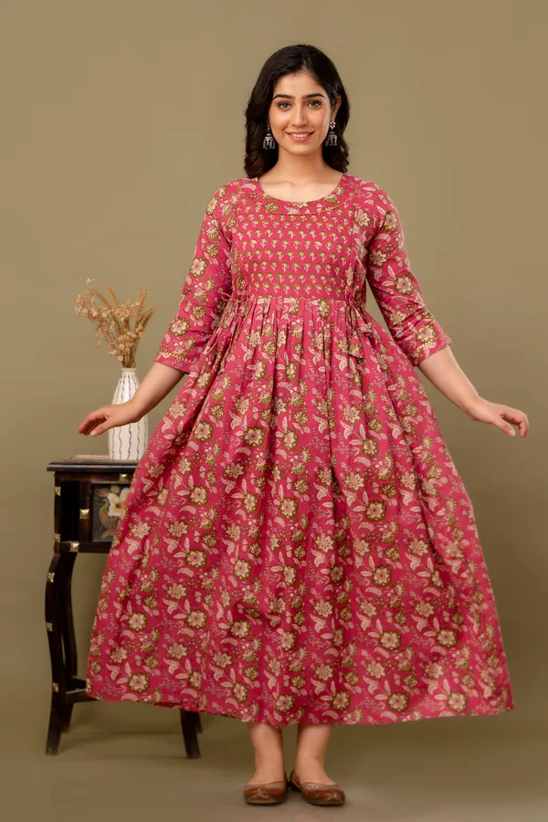 Raddish_Floral_Booty_Printed_Flower_Maternity_Kurta_|_Pure_Cotton_Feeding/Maternity_Kurta_For_Her_By_Vaani_Fashions