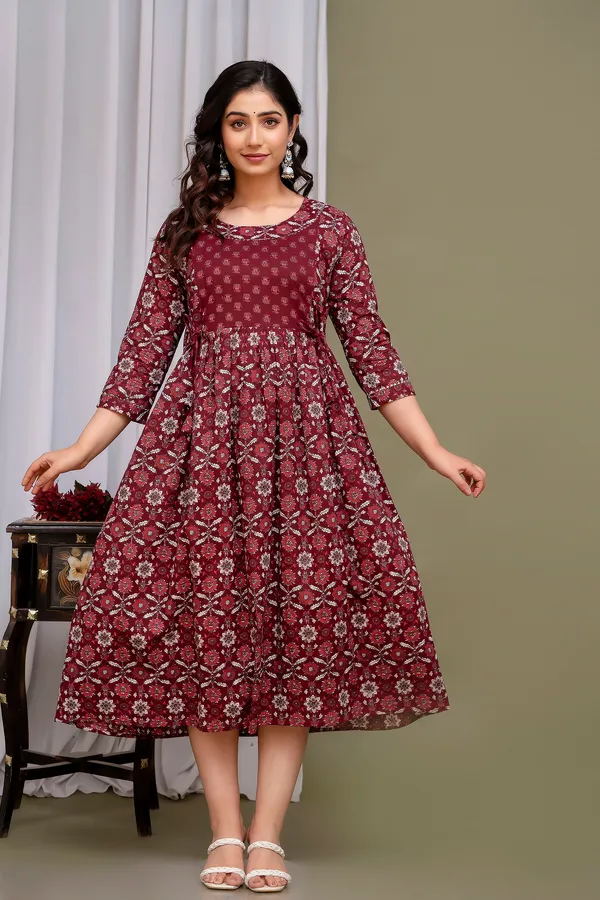 Burnt_maroon_Printed_Flower_Maternity_Kurta_|_Pure_Cotton_Feeding/Maternity_Kurta_For_Her_By_Vaani_Fashions