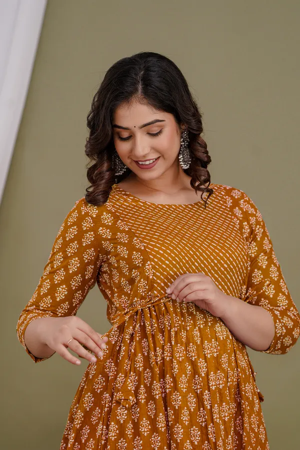 Mustard_Printed_Flower_Maternity_Kurta_|_Pure_Cotton_Midi_Feeding/Maternity_Kurta_For_Her_By_Vaani_Fashions