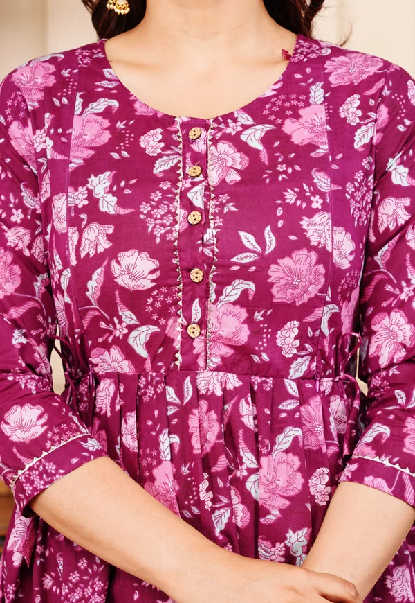 Maroon_Floral_Printed_Pure_Cotton_Anarkali_Maternity_Kurta