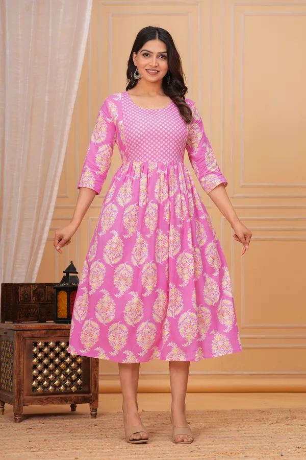 Vibrant_pink_Floral_Maternity_Kurta_|_Pure_Cotton_Feeding/Maternity_Kurta_For_Her