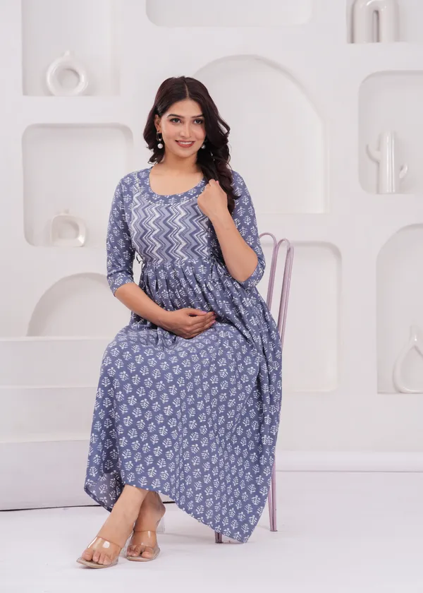 Chevron_Pattern_Blue_Floral_Printed_Maternity_Kurta_|_Pure_Cotton_Rayon_Feeding/Maternity_Kurta_For_Her_By_Vaani_Fashions