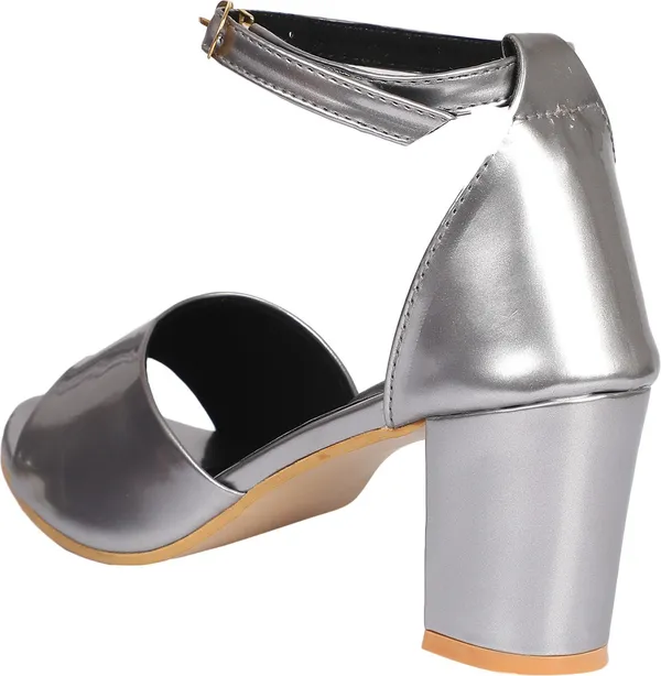 Grey_Heel_For_Women