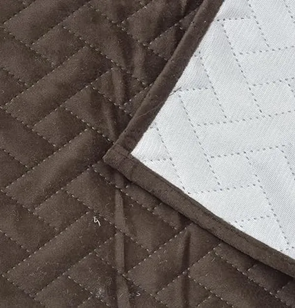 Velvet_Quilted_Table_Runner