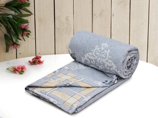Super_Soft_Microfiber_cotton__reversible_quilted__Single_Comforter