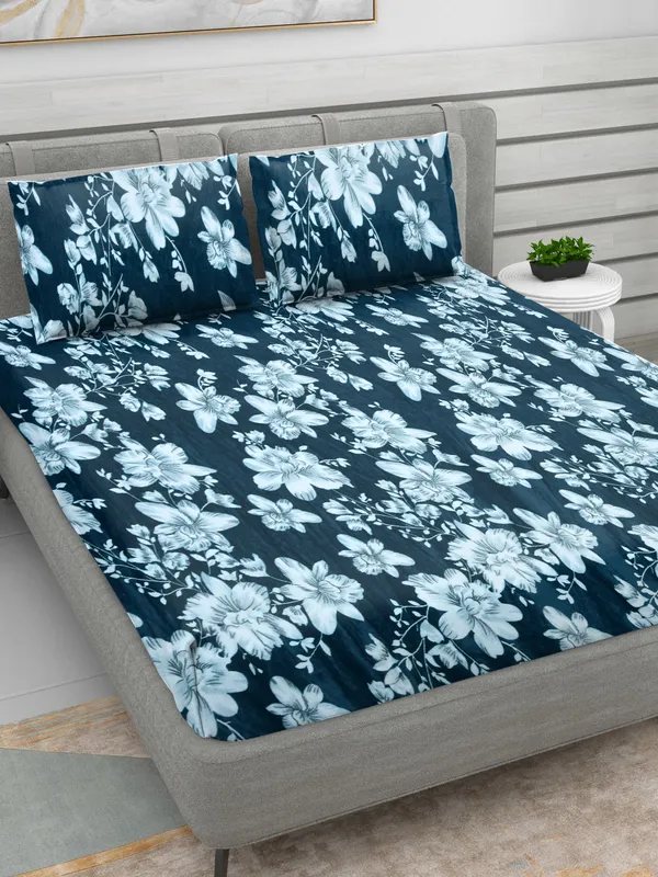 Floral_White_&Green__Soft,_Warm_&_Comfortable_Woolen_Bedsheet_For_Double_Bed_With_2_Pillow_Cover