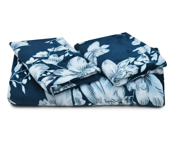 Floral_White_&Green__Soft,_Warm_&_Comfortable_Woolen_Bedsheet_For_Double_Bed_With_2_Pillow_Cover