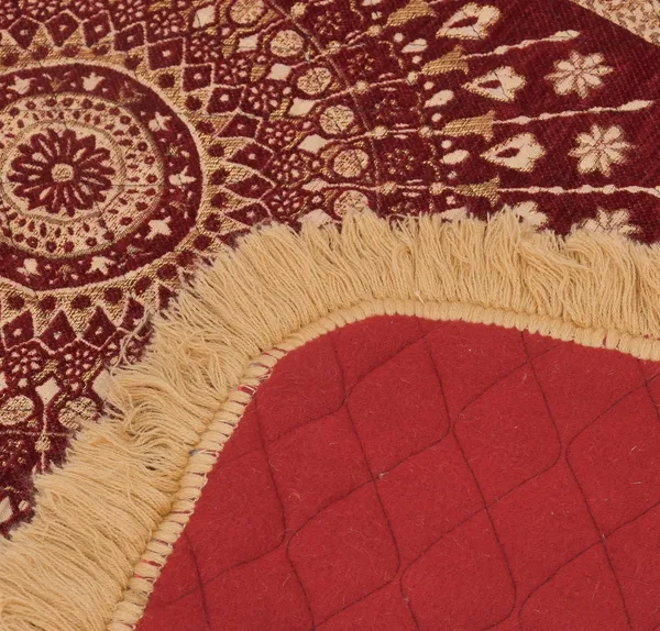 Turkish_Plush_Islamic_Velvet_Prayer_Mat_Janamaz