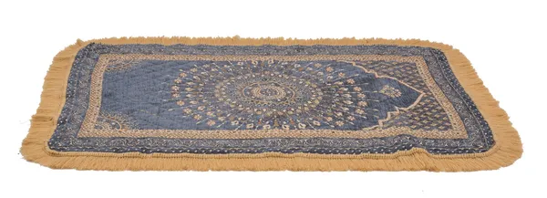 Turkish_Plush_Islamic_Velvet_Prayer_Mats_Janamaz