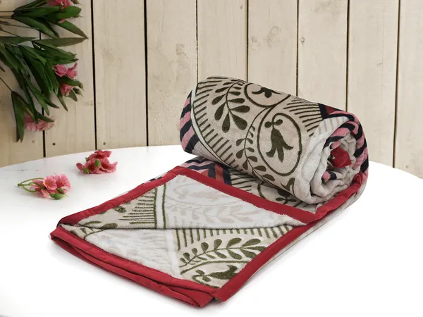 Super_Soft_Printed_Double_Bed_Mink_Blanket_With_Satin_Border