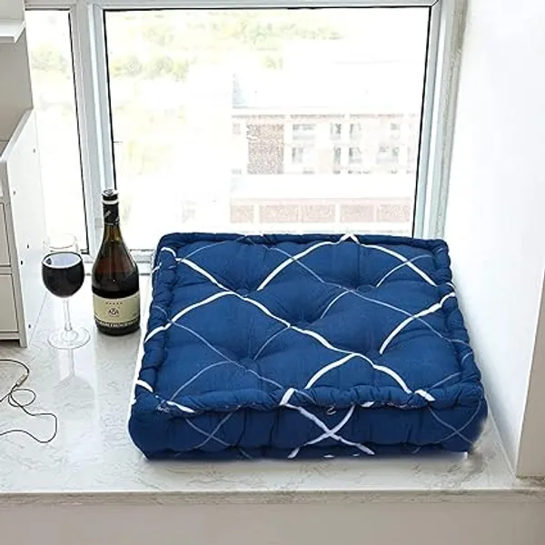 Blue_&_White_Microfiber_Cotton_Chair_Box_with_four_corner