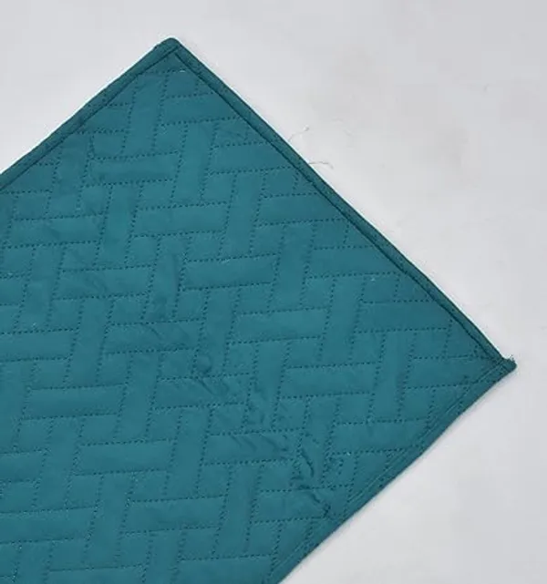 Cyan_Velvet_Quilted_Table_Runner
