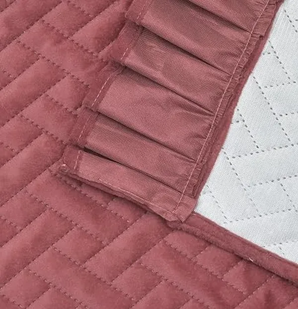 Carrot_Velvet_Quilted_Table_Runner_With_Frill