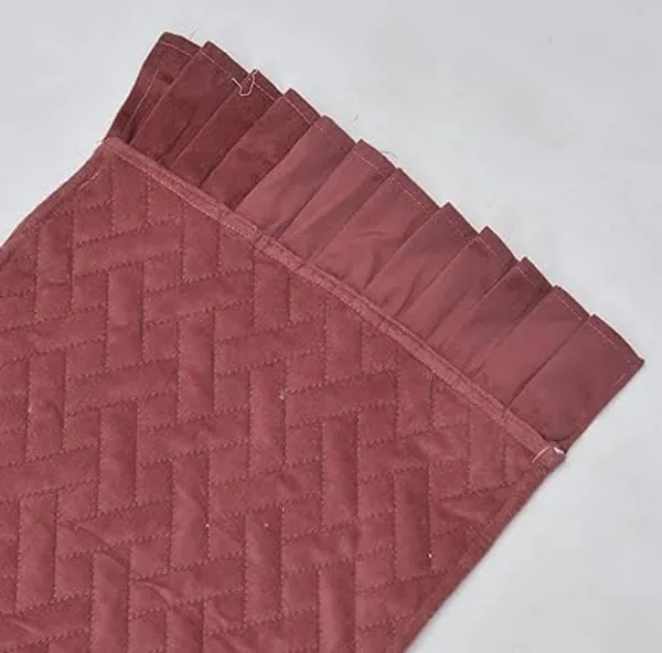 Carrot_Velvet_Quilted_Table_Runner_With_Frill