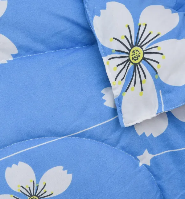 Blue_&_White_Super_Soft_Microfiber_Quilted_Double_Comforter