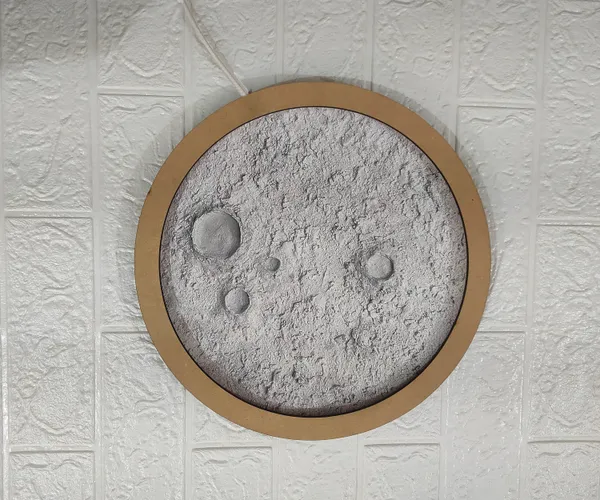 Lumi_Moon_Light_Round_Pine_MDF_Base_With_white_led_light_and_power_adoptor