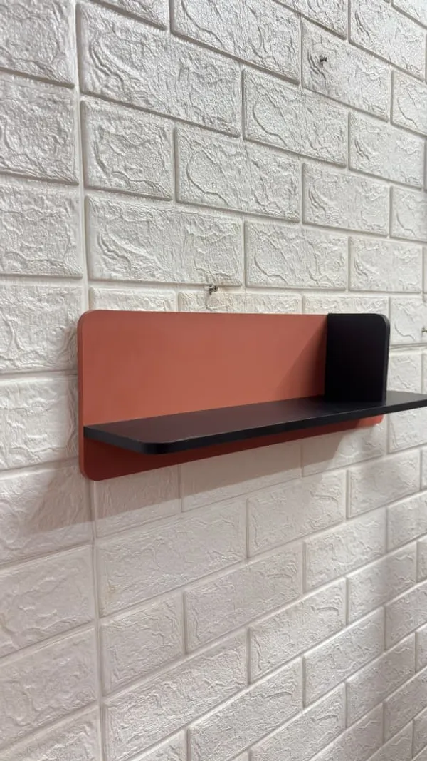 Modern_MDF_Floating_Wall_Shelf_with_Built-in_Book_Divider