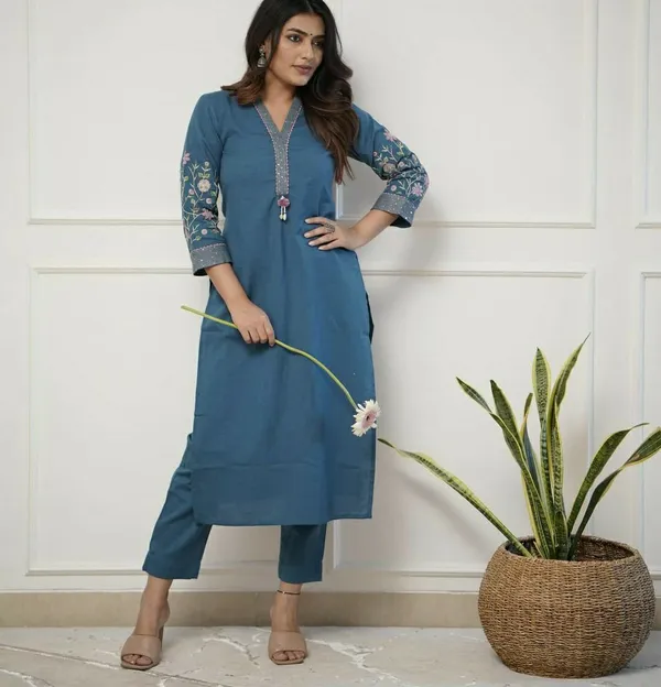 Blue_Trendy_Embroidered_Rayon_Kurta_Set_For_Women