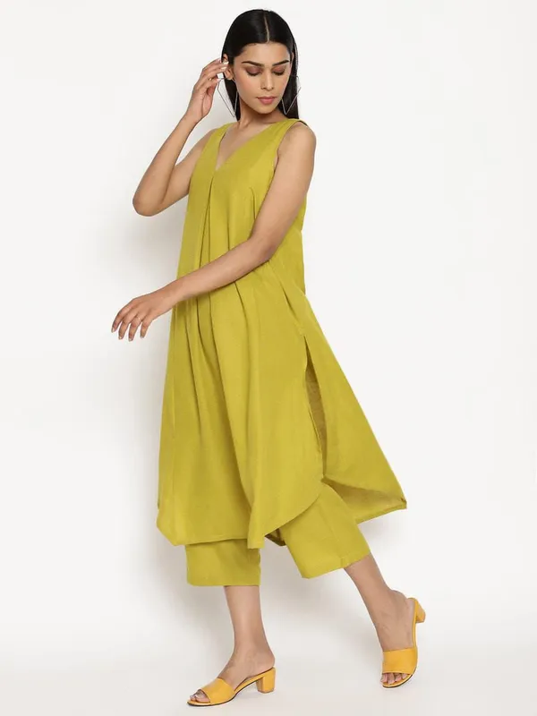 Mustard_Elegant_Cotton_Co-Ord_Set_For_Women