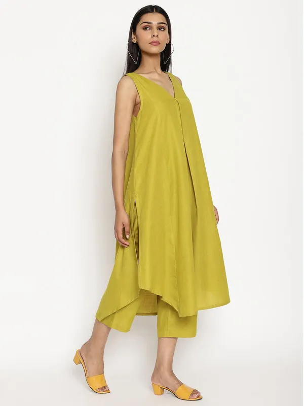 Mustard_Elegant_Cotton_Co-Ord_Set_For_Women
