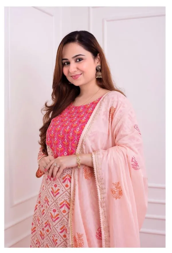 Peach_Embroidery_Rayon_3_Piece_Suit_Set_For_Women