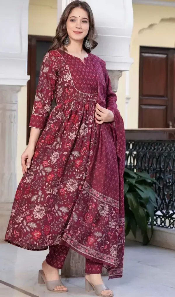 Black_Traditional_Cotton_3_Piece_Suit_Set_For_Women