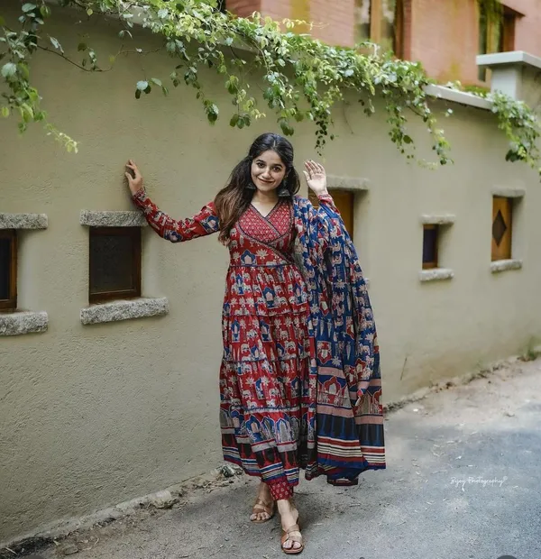 Red_Traditional_Rajasthani_Printed_Rayon_Anarkali_Suit_For_Women