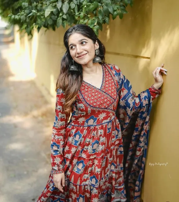 Red_Traditional_Rajasthani_Printed_Rayon_Anarkali_Suit_For_Women