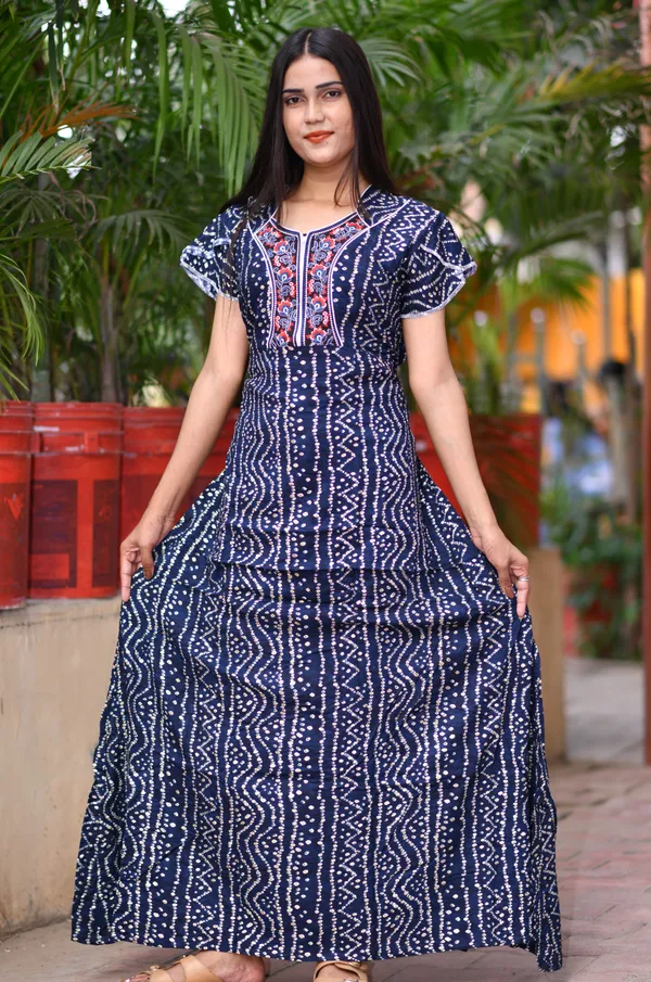 Shree Balaji Maxi Navy Blue Chunri Print Nighty Price in India - Buy Shree  Balaji Maxi Navy Blue Chunri Print Nighty online at  https://shreebalajimaxi.com