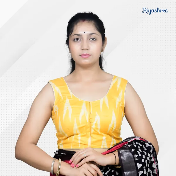 Riyashree_Cotton_Ikkat_Print_Sleeveless_Ready-to-Wear_Stitched_Blouse_for_Women